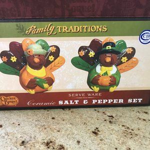 Thanksgiving Turkeys NIB Cracker Barrel Ceramic